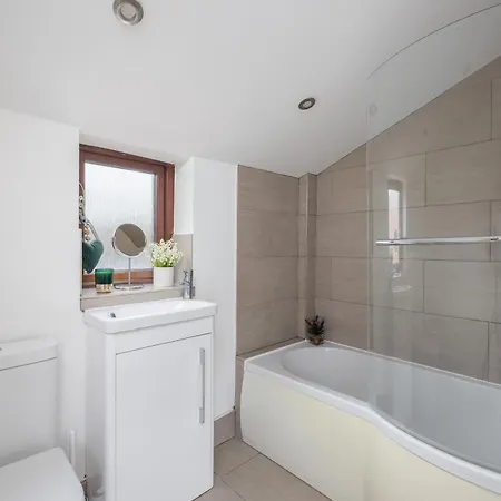Vakantiehuis Jenny's Barn - Sleeping 9, Dog Friendly *