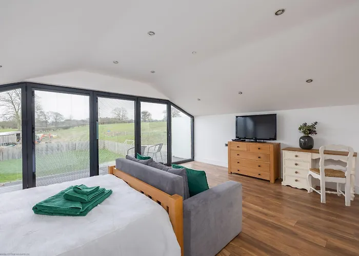 Jenny's Barn - Sleeping 9, Dog Friendly בית נופש Staveley (Yorkshire)