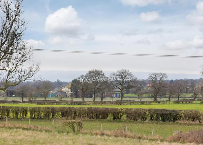 Jenny's Barn - Sleeping 9, Dog Friendly Staveley (Yorkshire)
